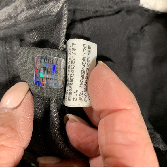 Authentic FENDI jeans - Picture 11 of 12
